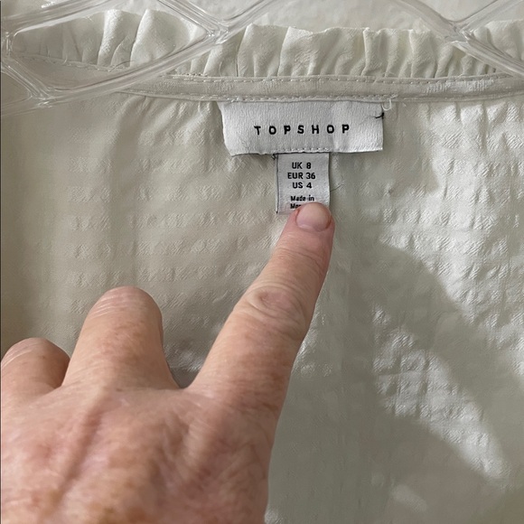 Women’s long sleeve top by Top Shop Size 4 - small - Picture 3 of 3